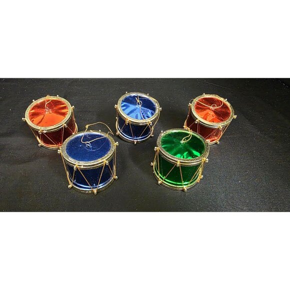 Vintage Christmas Tree Drum Shaped Ornaments Made in Hong Kong - Picture 4 of 8